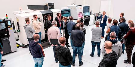 Themenbezogenes Bild Celox x Factory